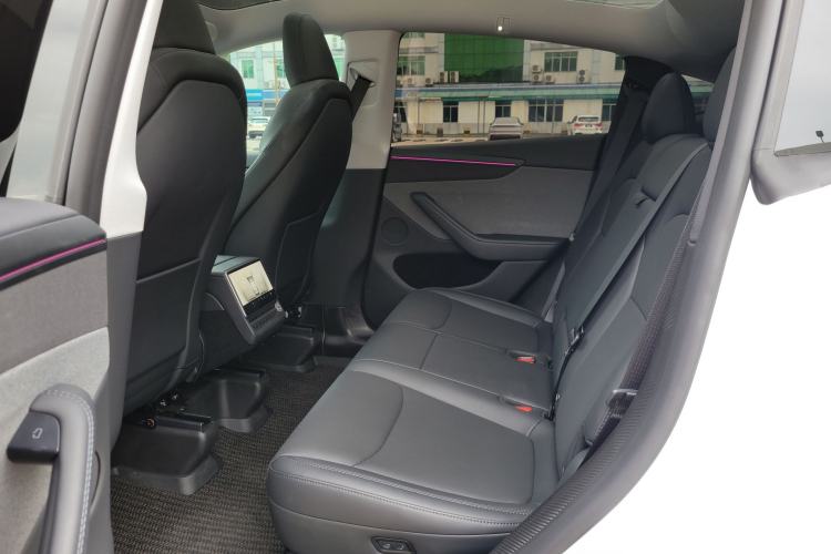 Used Tesla Model Y 2026 Model Long-Range Rear-Wheel-Drive Version Interior 2