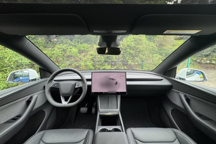 Used Tesla Model Y 2026 Model Long-Range Rear-Wheel-Drive Version Interior 2