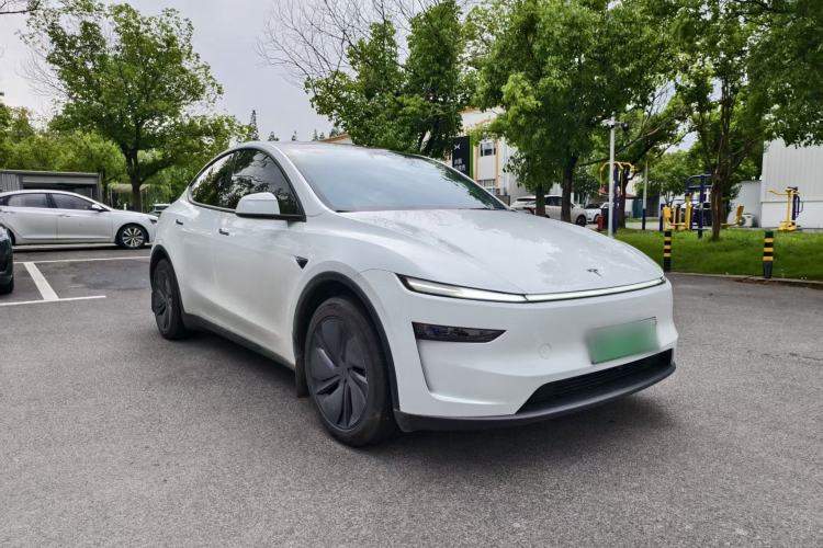 Used Tesla Model Y 2026 Model Long-Range Rear-Wheel-Drive Version Interior 8