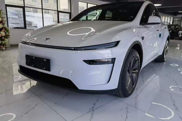 Used Tesla Model Y 2026 Rear-Drive Model