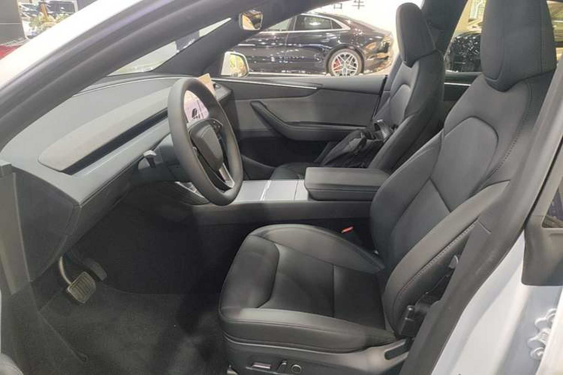 Used Tesla Model Y 2026 Rear-Drive Model Left Front Seat