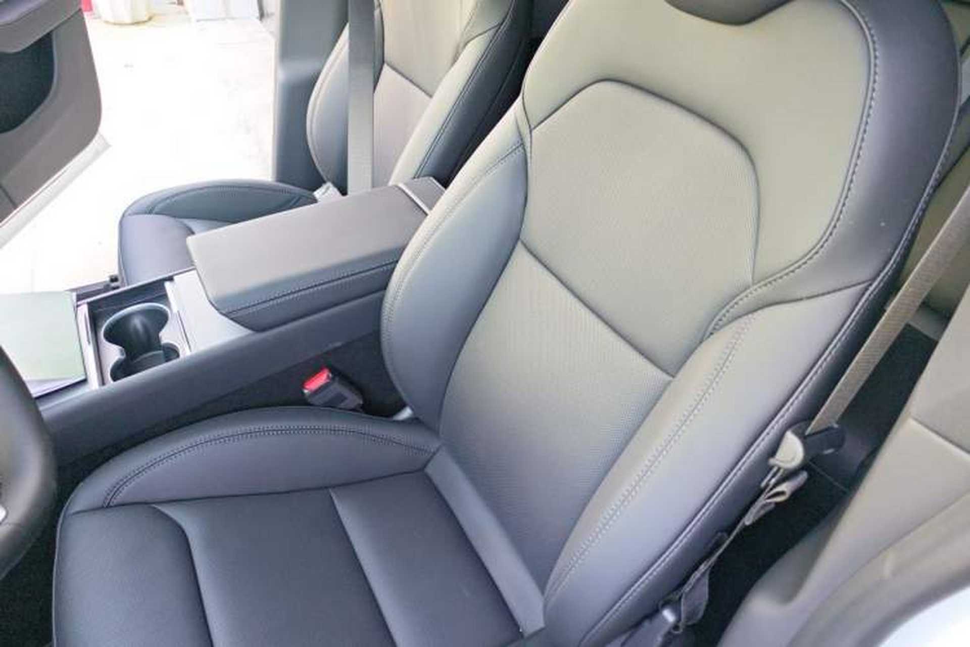 Used Tesla Model Y 2026 Rear-Drive Model Left Front Seat