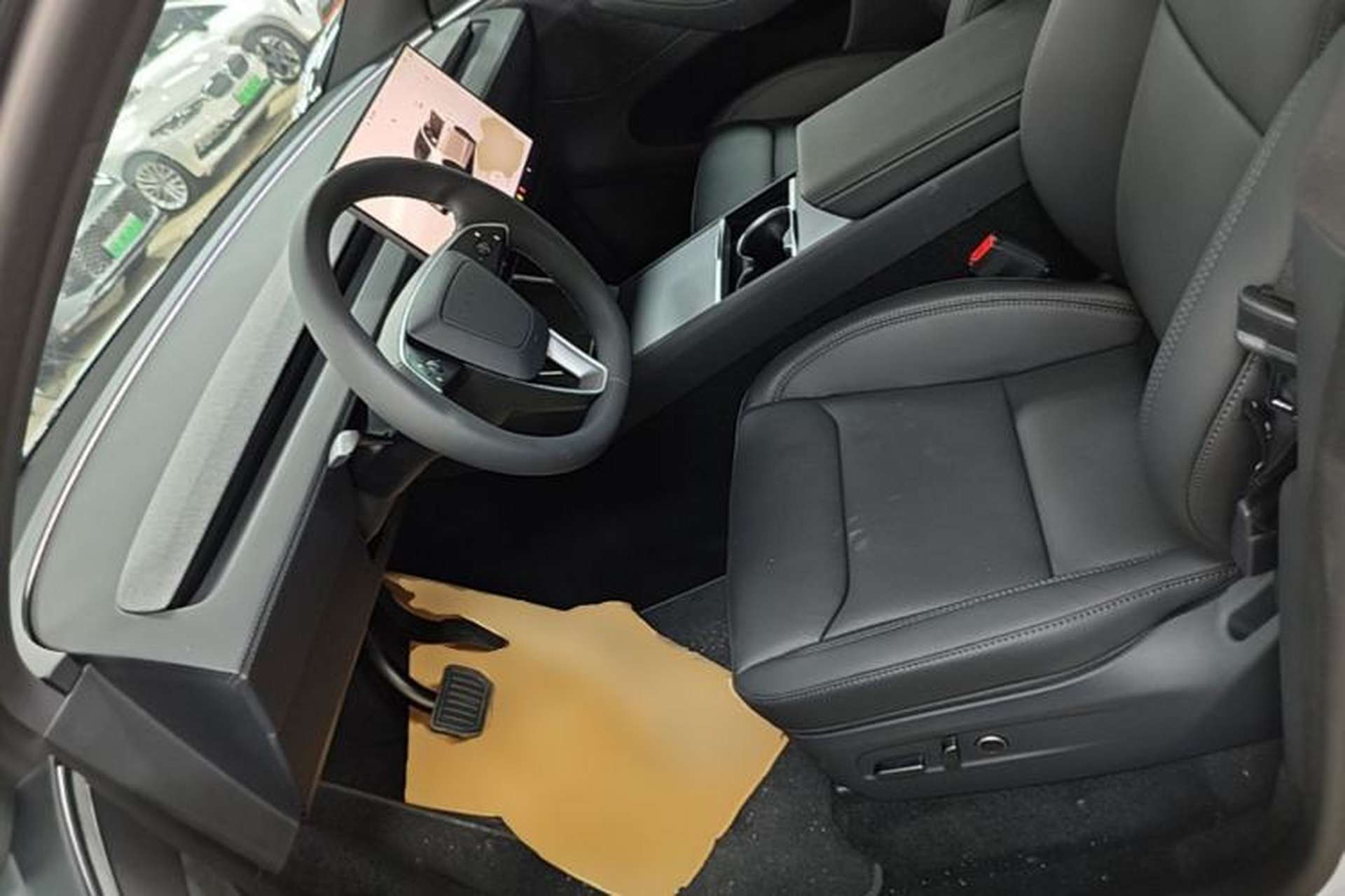 Used Tesla Model Y 2026 Long-Range All-Wheel-Drive Model Left Front Seat