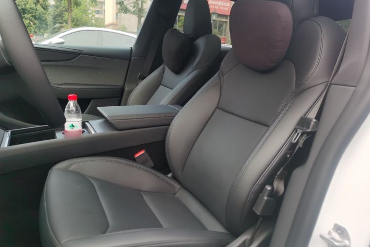 Used Tesla Model Y 2026 Rear-Drive Model Left Front Seat
