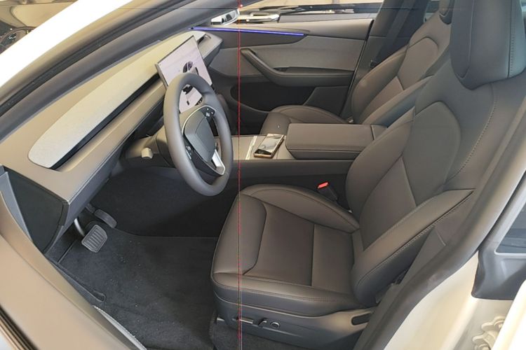 Used Tesla Model Y 2026 Rear-Drive Model Left Front Seat