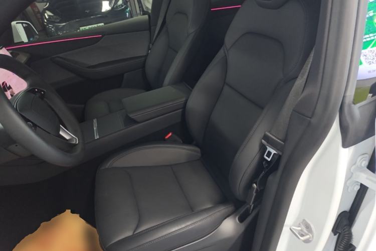 Used Tesla Model Y 2026 Rear-Drive Model Left Front Seat