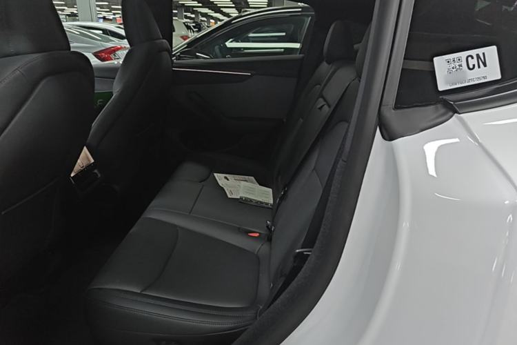 Used Tesla Model Y 2026 Rear-Drive Model Left Rear Seat