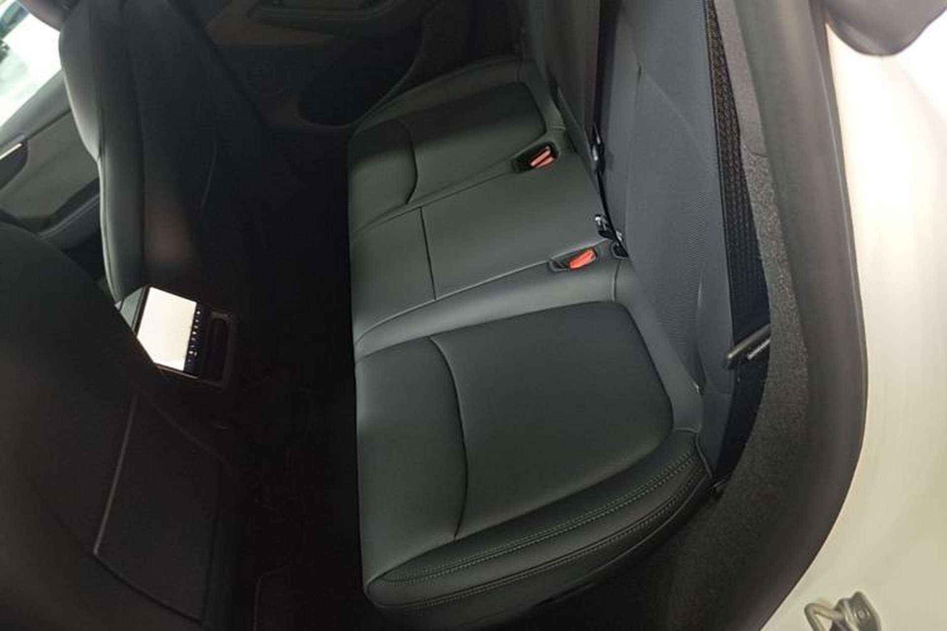 Used Tesla Model Y 2026 Rear-Drive Model Left Rear Seat