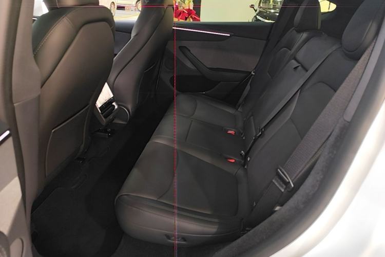 Used Tesla Model Y 2026 Rear-Drive Model Left Rear Seat