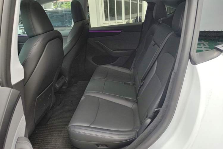 Used Tesla Model Y 2026 Model Long-Range Rear-Wheel-Drive Version Left Rear Seat