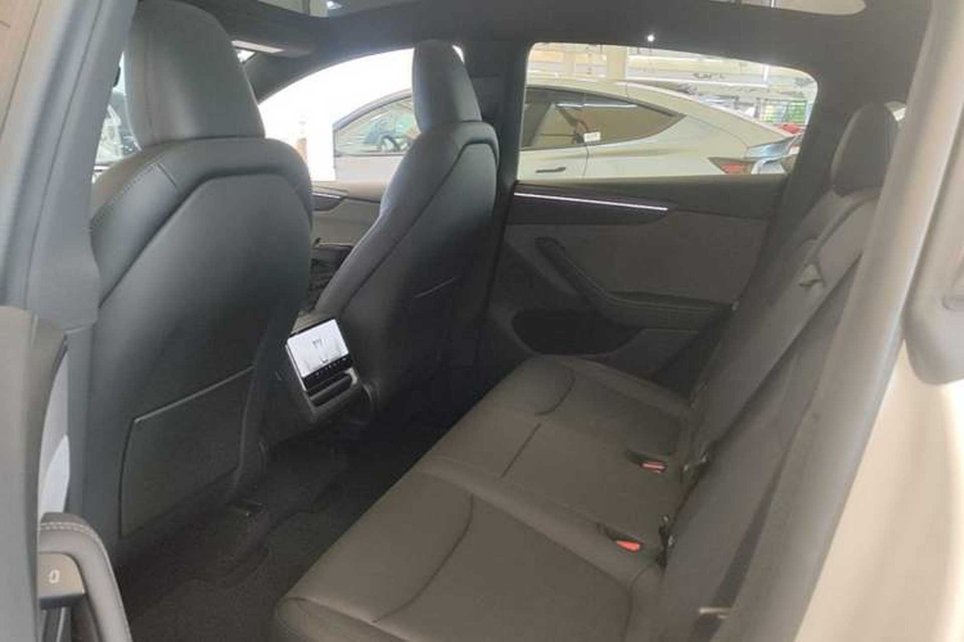 Used Tesla Model Y 2026 Rear-Drive Model Left Rear Seat