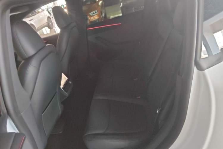 Used Tesla Model Y 2026 Rear-Drive Model Left Rear Seat