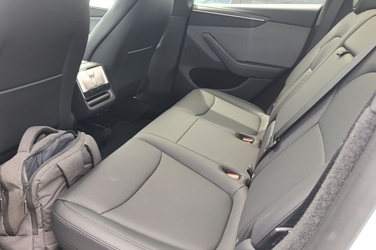 Used Tesla Model Y 2026 Rear-Drive Model Left Rear Seat