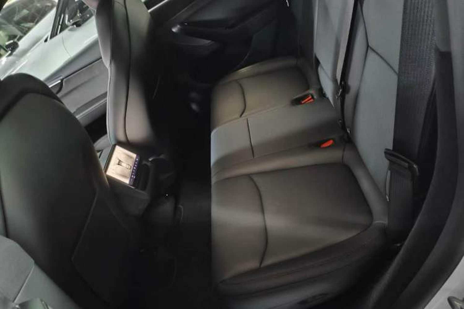 Used Tesla Model Y 2026 Rear-Drive Model Left Rear Seat