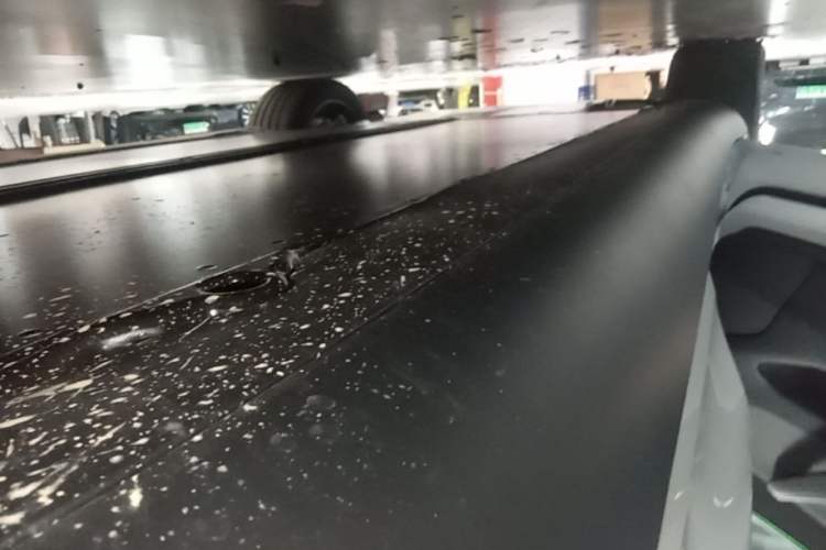 Used Tesla Model Y 2026 Rear-Drive Model Left Side Sill
