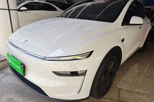 Used Tesla Model Y 2026 Rear-Drive Model