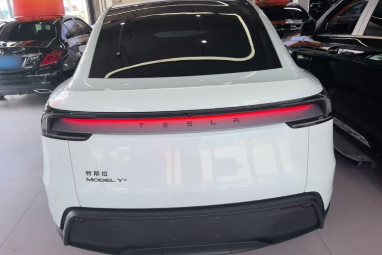 Used Tesla Model Y 2026 Facelifted Long-Range Rear-Drive Model Rear