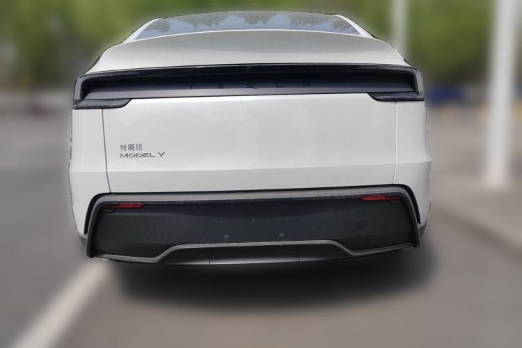 Used Tesla Model Y 2026 Rear-Drive Model Rear