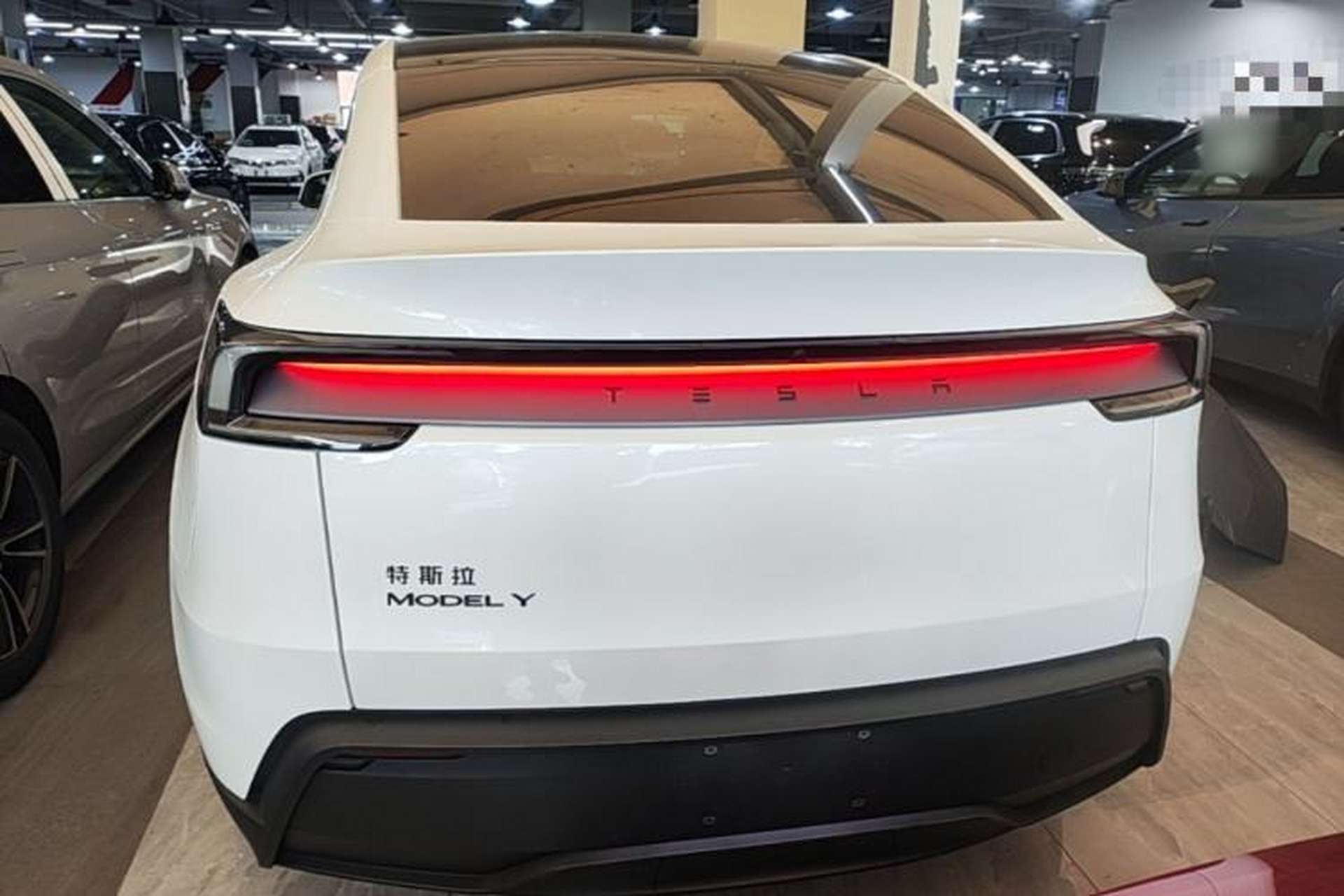 Used Tesla Model Y 2026 Rear-Drive Model Rear