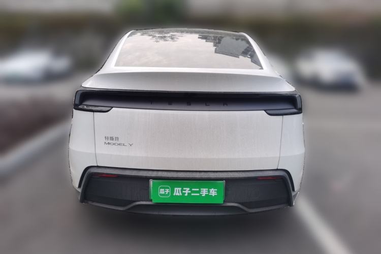 Used Tesla Model Y 2026 Rear-Drive Model Rear