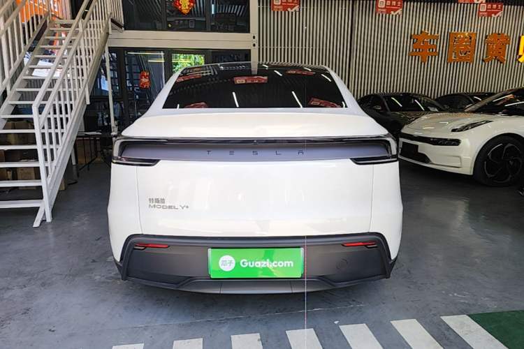Used Tesla Model Y 2026 Facelifted Long-Range Rear-Drive Model Rear