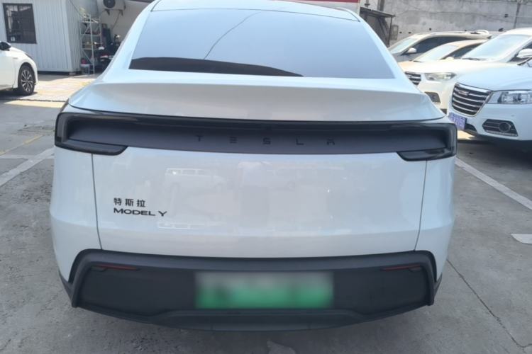 Used Tesla Model Y 2026 Rear-Drive Model Rear