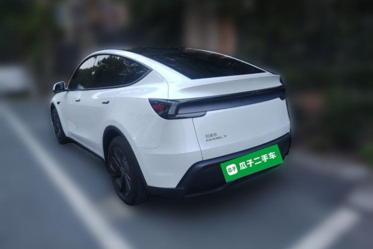 Used Tesla Model Y 2026 Rear-Drive Model Rear Left 45 Deg