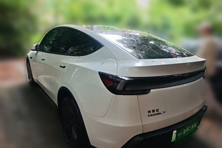 Used Tesla Model Y 2026 Rear-Drive Model Rear Left 45 Deg