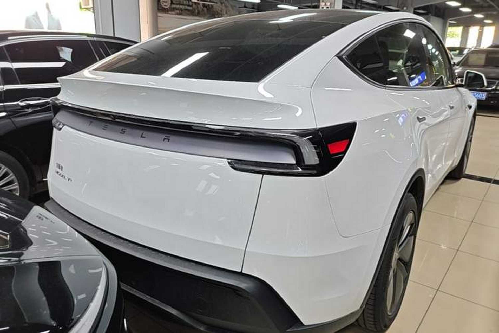 Used Tesla Model Y 2026 Long-Range All-Wheel-Drive Model Rear Right 45 Deg