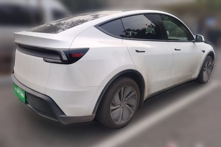 Used Tesla Model Y 2026 Rear-Drive Model Rear Right 45 Deg