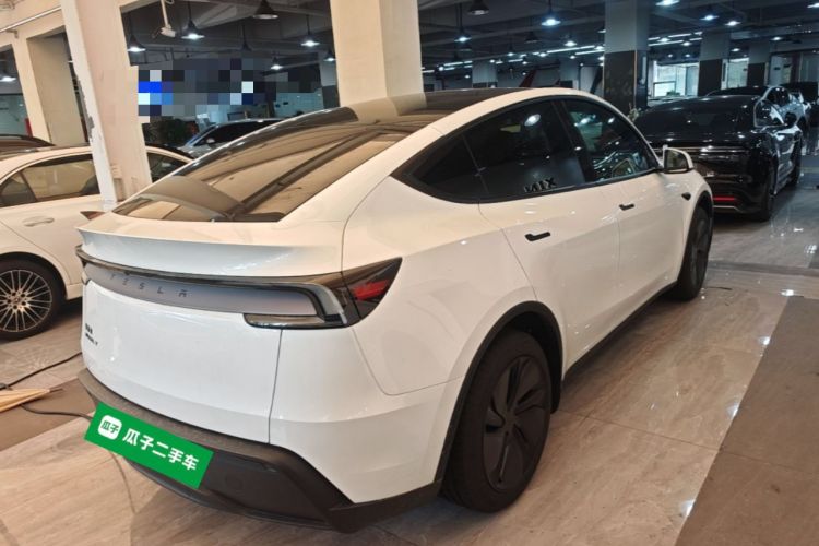 Used Tesla Model Y 2026 Rear-Drive Model Rear Right 45 Deg