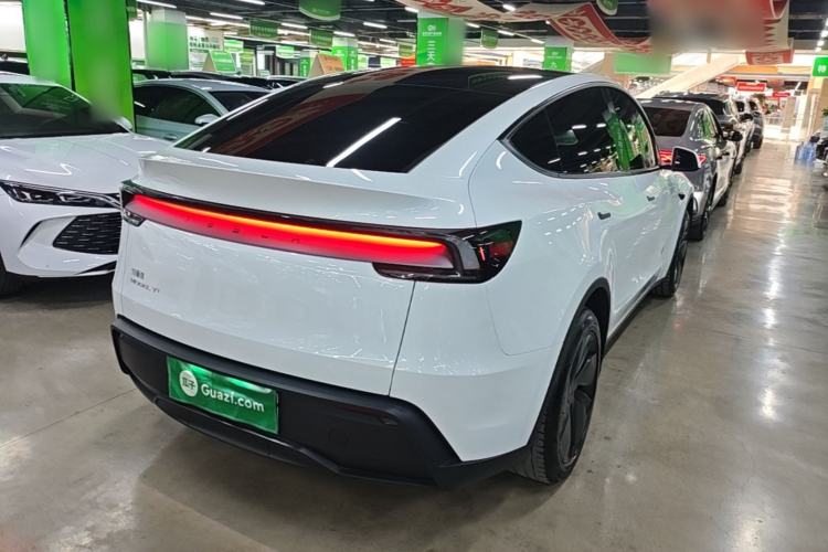 Used Tesla Model Y 2026 Model Long-Range Rear-Wheel-Drive Version Rear Right 45 Deg