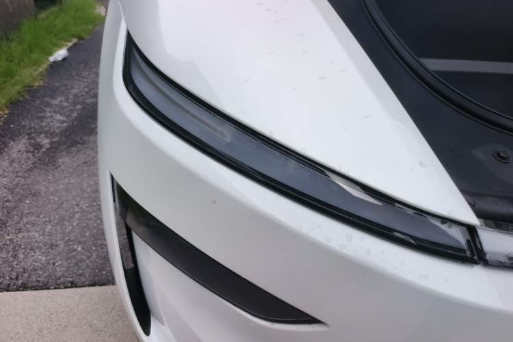 Used Tesla Model Y 2026 Rear-Drive Model Right Front Headlight