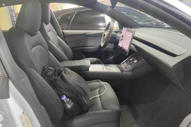 Used Tesla Model Y 2026 Rear-Drive Model Right Front Seat