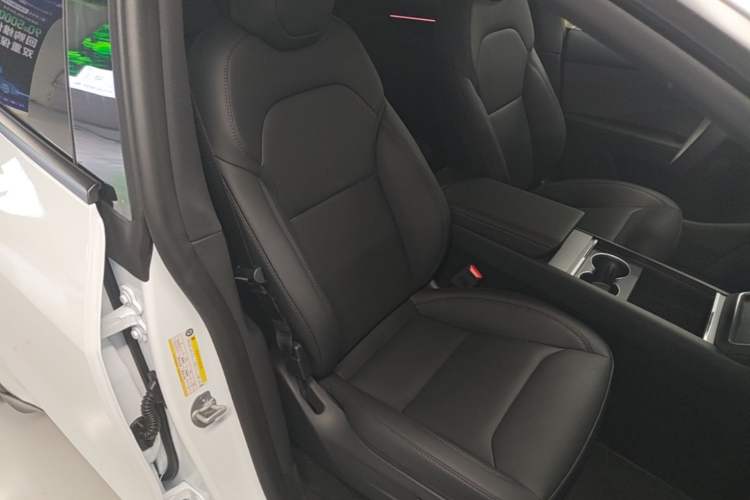 Used Tesla Model Y 2026 Rear-Drive Model Right Front Seat