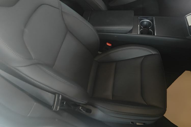 Used Tesla Model Y 2026 Rear-Drive Model Right Front Seat