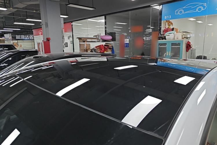 Used Tesla Model Y 2026 Rear-Drive Model Roof