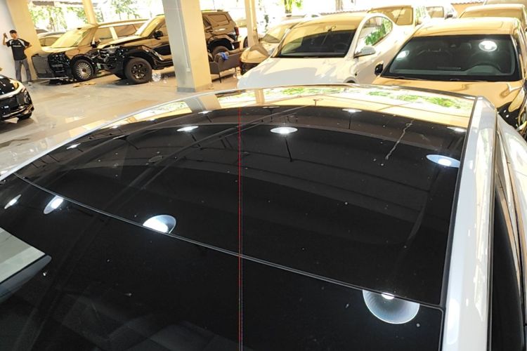 Used Tesla Model Y 2026 Rear-Drive Model Roof