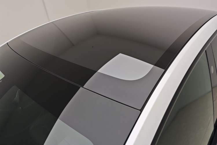 Used Tesla Model Y 2026 Rear-Drive Model Roof