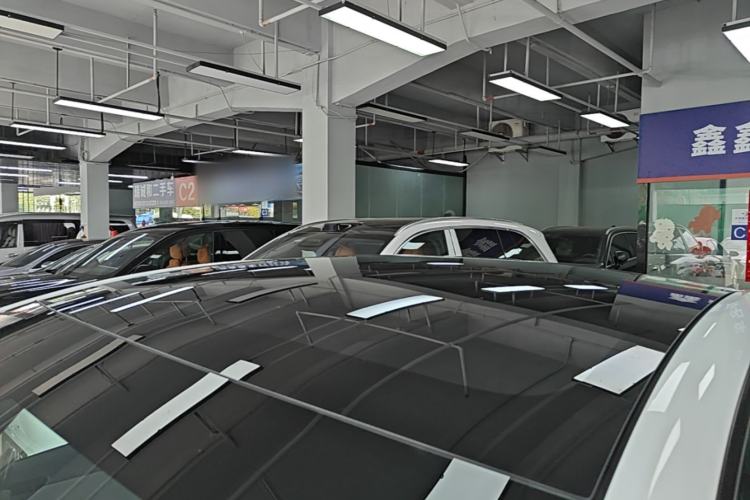 Used Tesla Model Y 2026 Rear-Drive Model Roof
