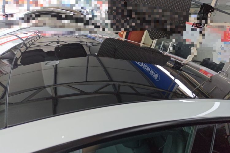 Used Tesla Model Y 2026 Rear-Drive Model Roof
