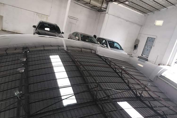 Used Tesla Model Y 2026 Long-Range All-Wheel-Drive Model Roof