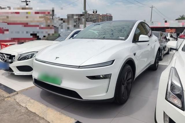 Used Tesla Model Y 2026 Rear-Drive Model