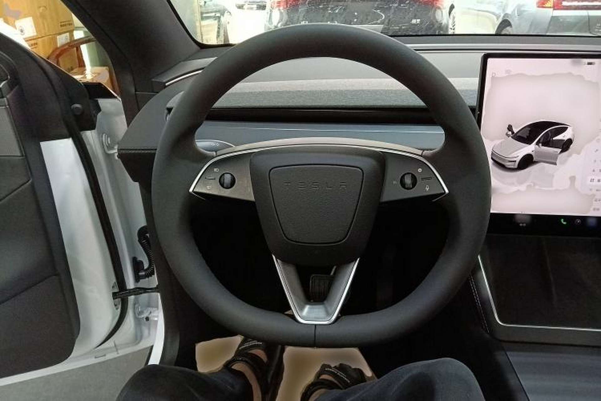 Used Tesla Model Y 2026 Long-Range All-Wheel-Drive Model Steering Wheel