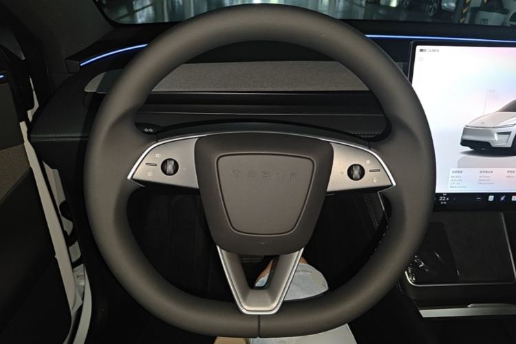 Used Tesla Model Y 2026 Rear-Drive Model Steering Wheel