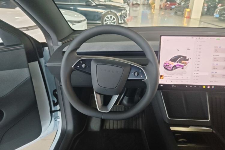 Used Tesla Model Y 2026 Rear-Drive Model Steering Wheel