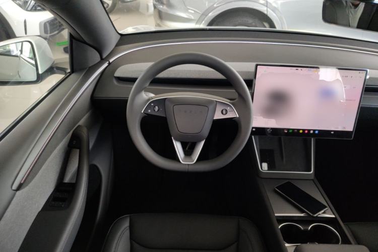 Used Tesla Model Y 2026 Rear-Drive Model Steering Wheel