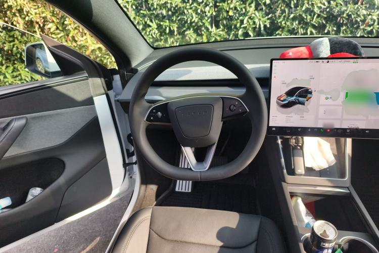 Used Tesla Model Y 2026 Model Long-Range Rear-Wheel-Drive Version Steering Wheel
