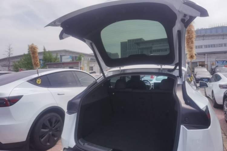 Used Tesla Model Y 2026 Model Long-Range Rear-Wheel-Drive Version Trunk