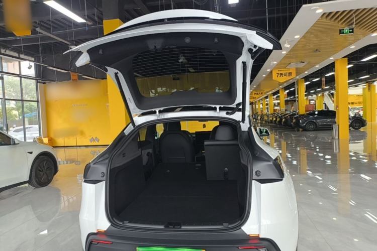Used Tesla Model Y 2026 Rear-Drive Model Trunk